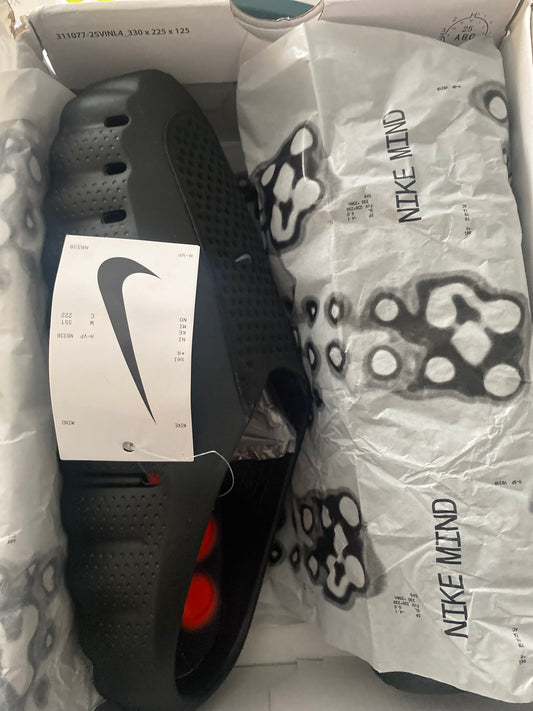 Nike Mind 001 slide